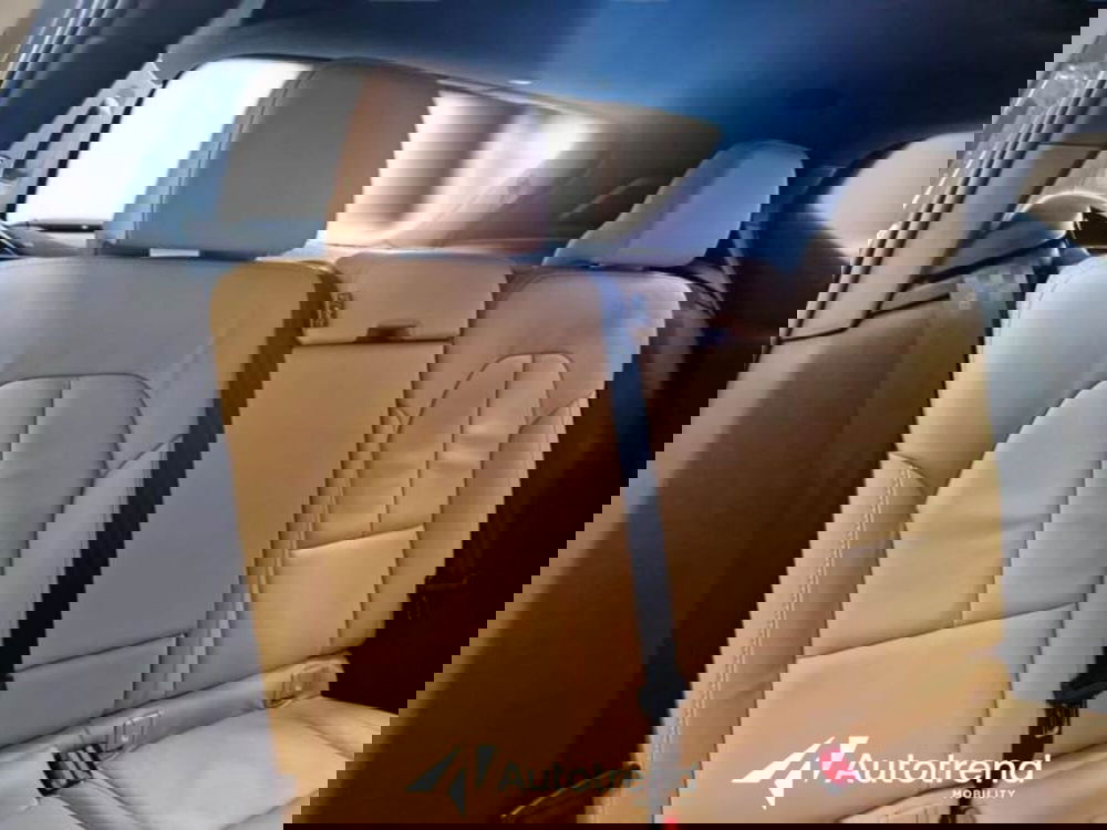 Volvo XC40 usata a Bari (11)