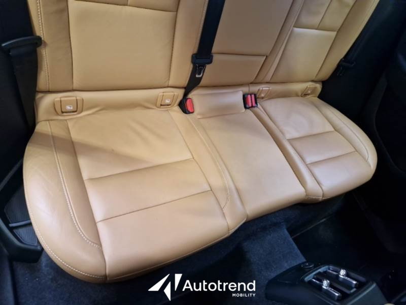 Volvo XC40 usata a Bari (12)