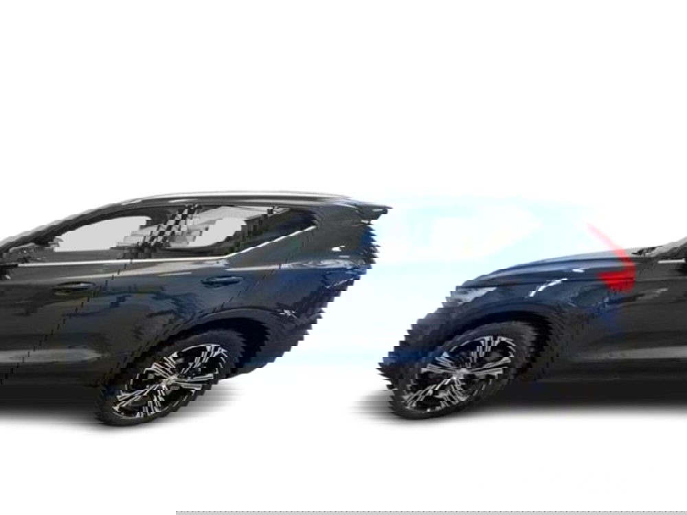 Volvo XC40 usata a Bari (4)