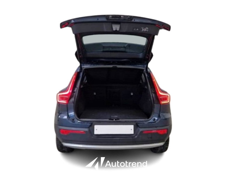 Volvo XC40 usata a Bari (6)