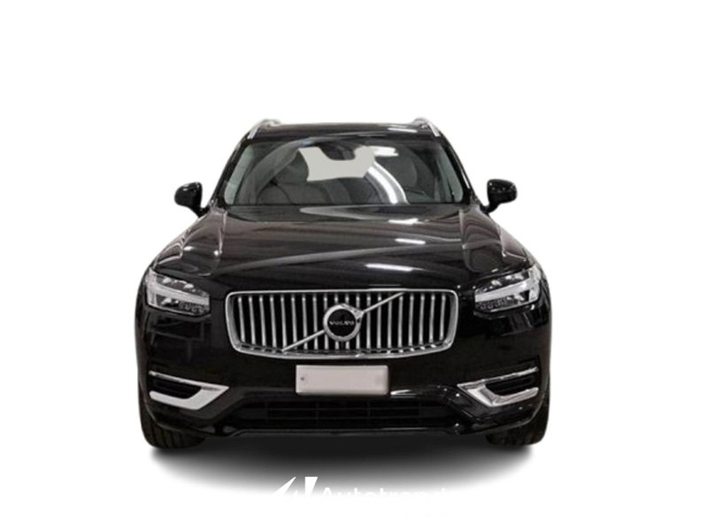 Volvo XC90 usata a Bari (16)