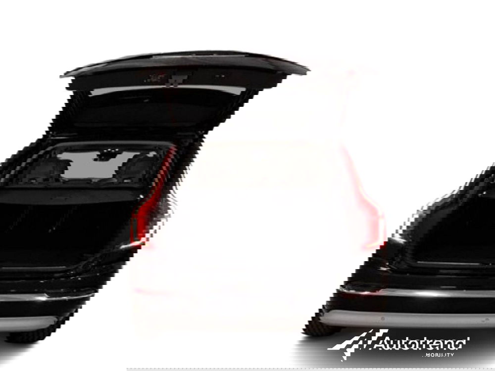 Volvo XC90 usata a Bari (6)