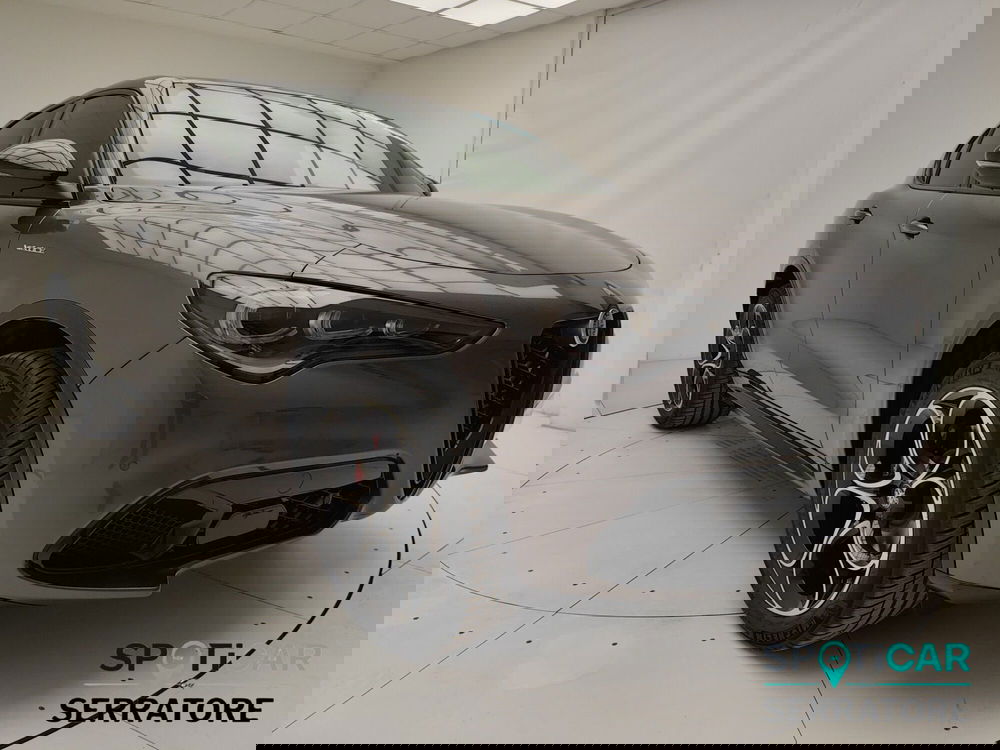 Alfa Romeo Stelvio nuova a Como (3)