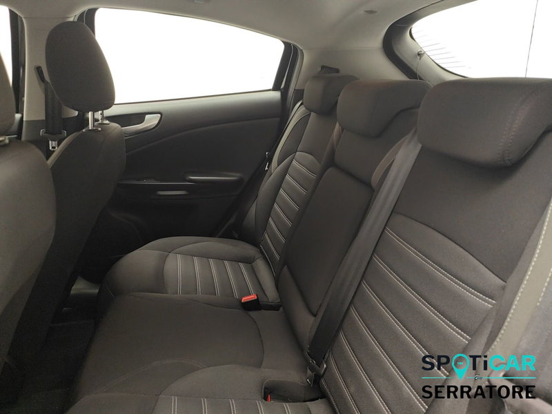 Alfa Romeo Giulietta usata a Como (13)