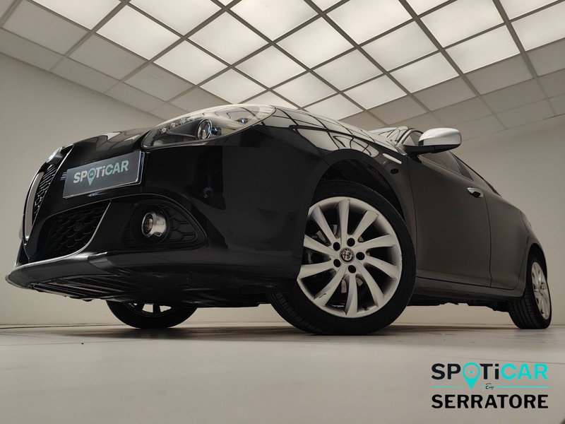 Alfa Romeo Giulietta usata a Como (14)