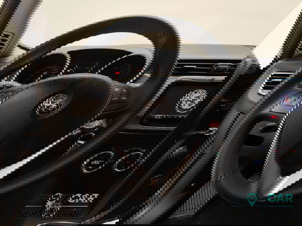 Alfa Romeo Giulietta usata a Como (18)