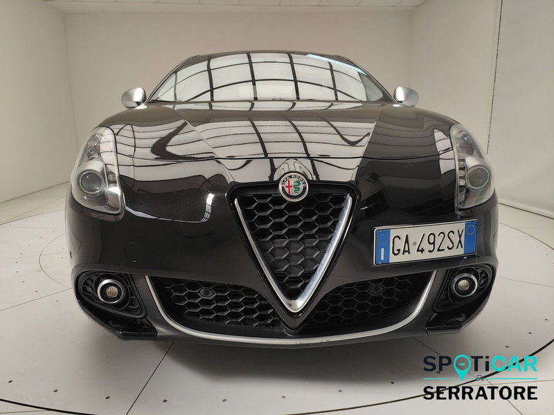 Alfa Romeo Giulietta usata a Como (2)