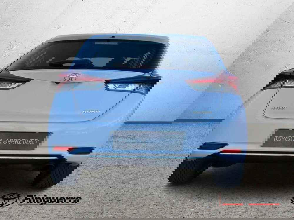 Toyota Auris usata a Sondrio (3)