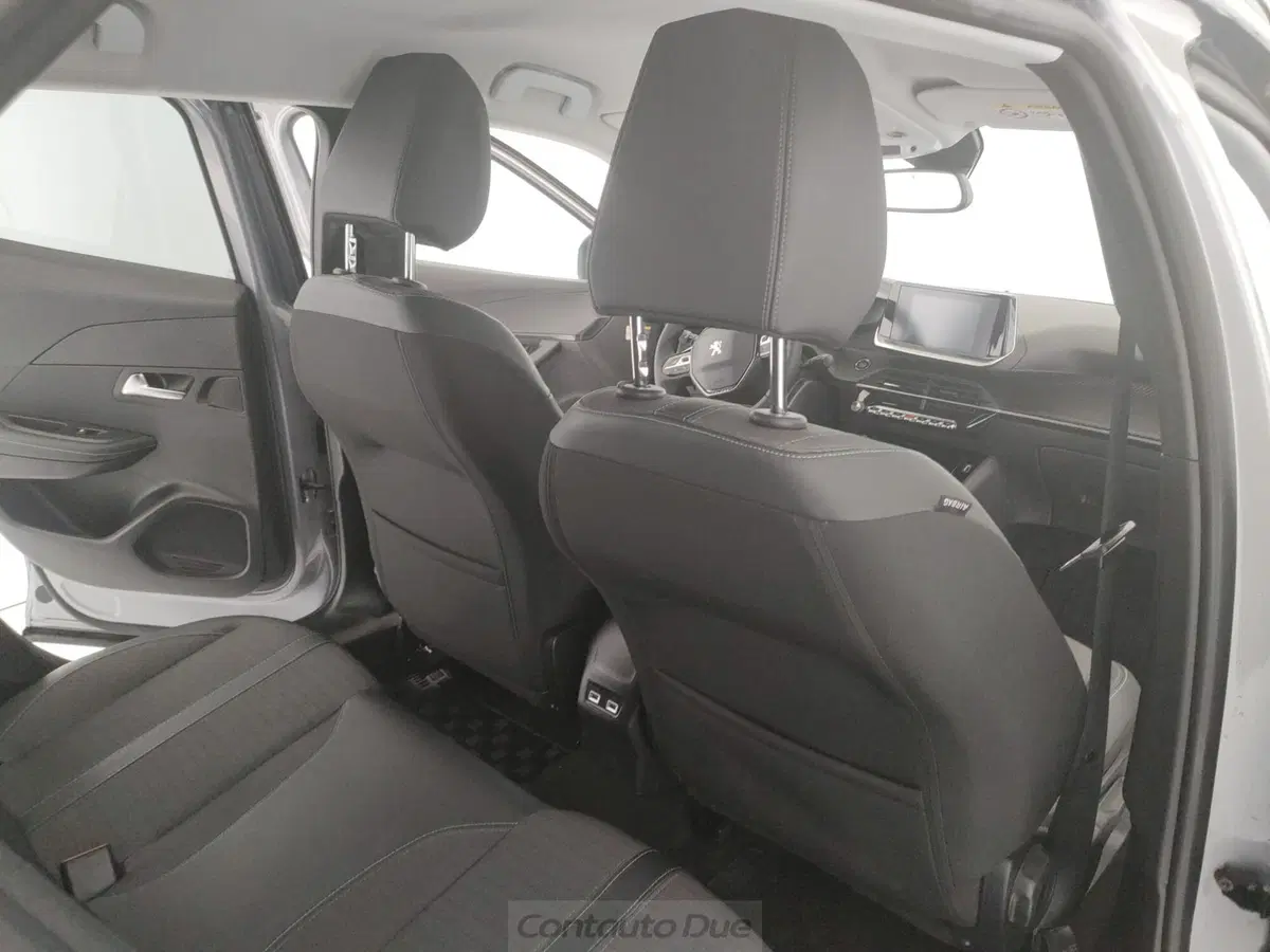 Peugeot 2008 usata a Caserta (11)