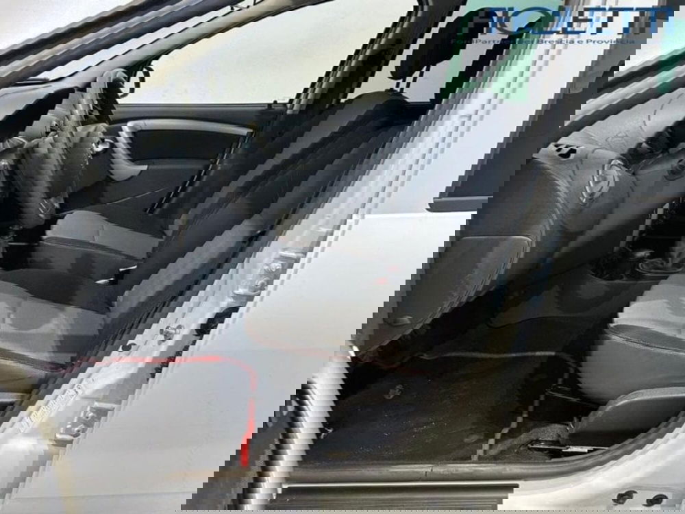 Dacia Duster usata a Brescia (9)