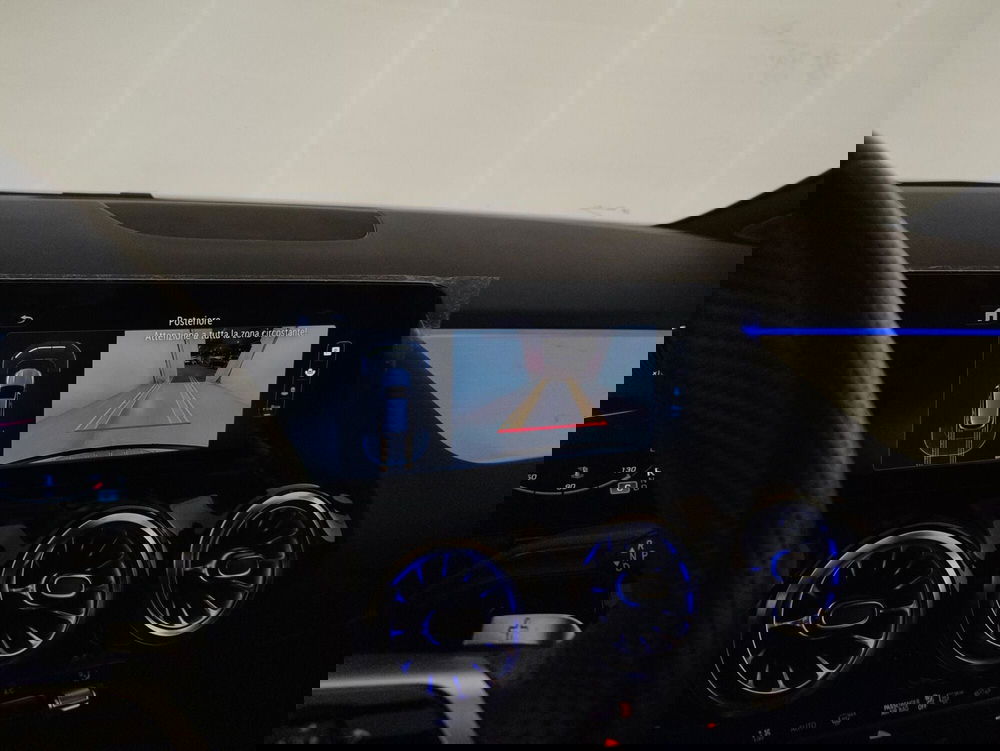 Mercedes-Benz GLA SUV usata a Genova (13)