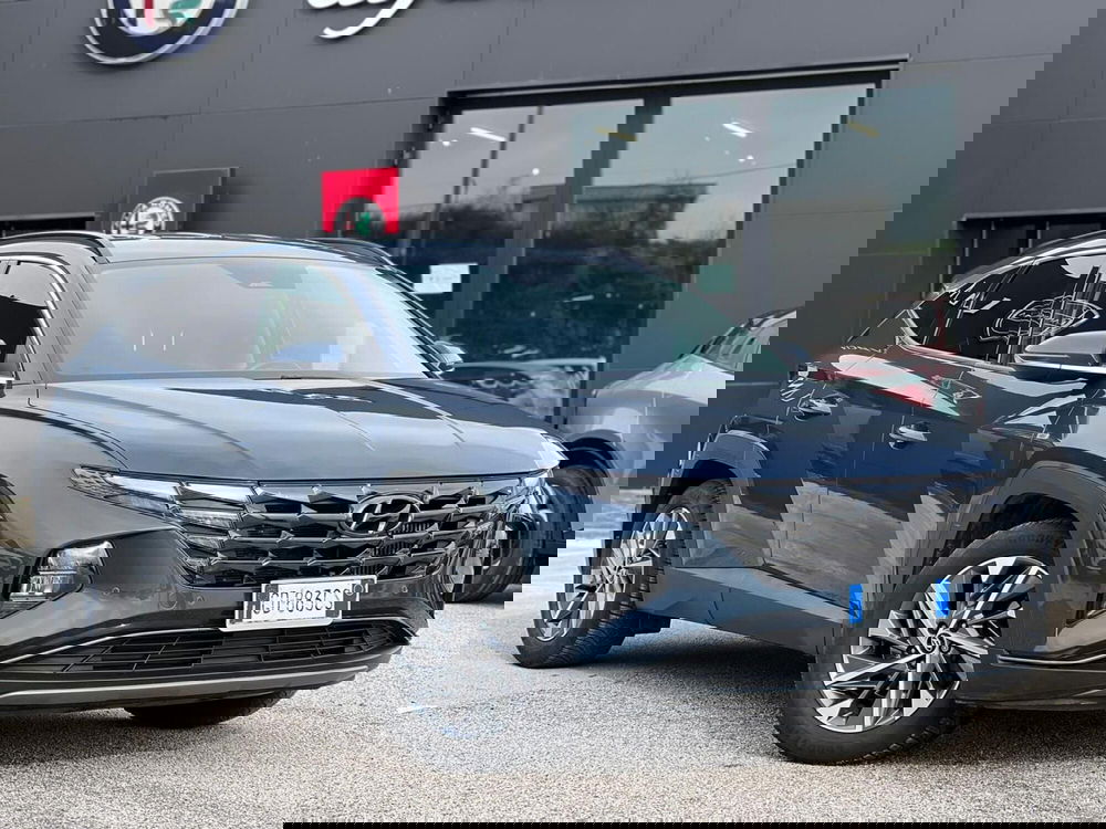 Hyundai Tucson usata a Matera (9)