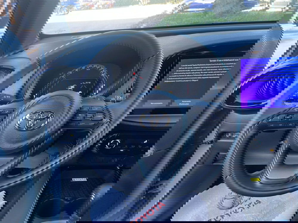 Toyota Aygo X usata a Catania (11)