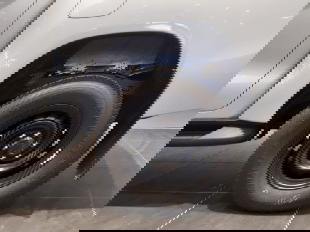 Toyota Hilux nuova a Vicenza (12)