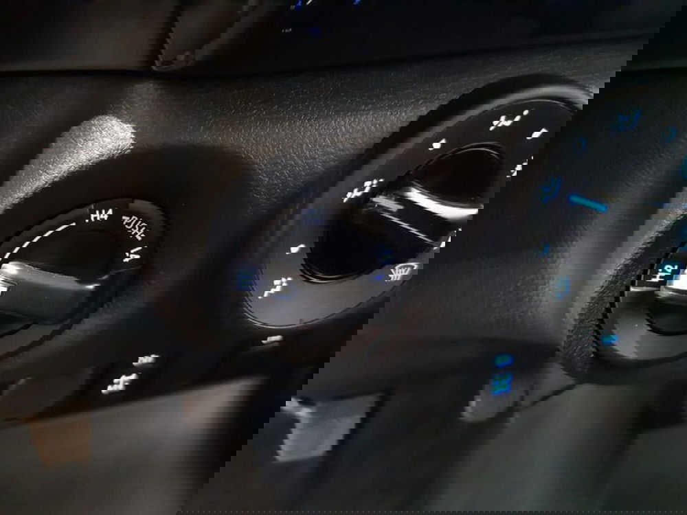 Toyota Hilux nuova a Vicenza (20)