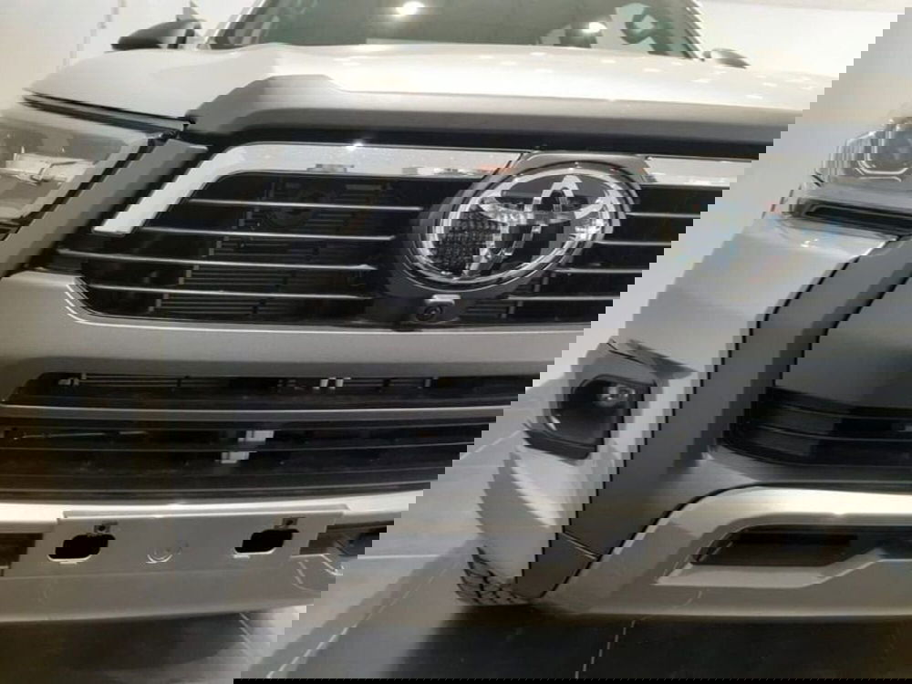 Toyota Hilux nuova a Vicenza (10)