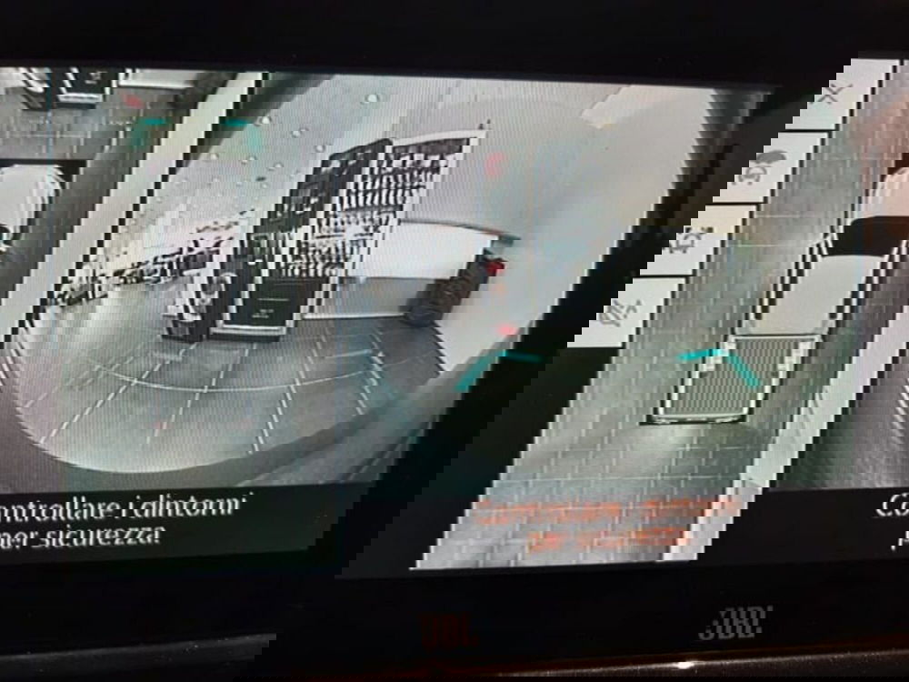 Toyota Hilux nuova a Vicenza (18)