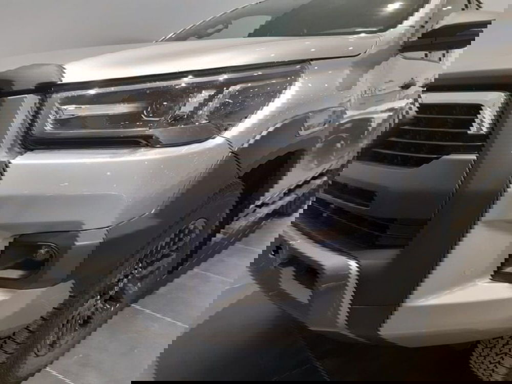 Toyota Hilux nuova a Vicenza (8)