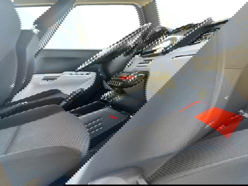 Suzuki Ignis usata a Pistoia (14)