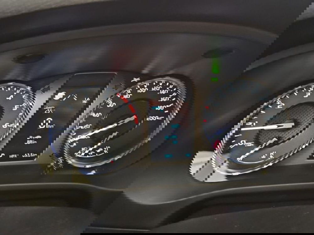 Toyota Hilux nuova a Vicenza (12)