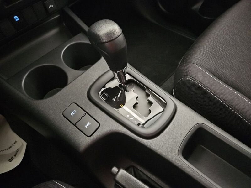 Toyota Hilux nuova a Vicenza (14)