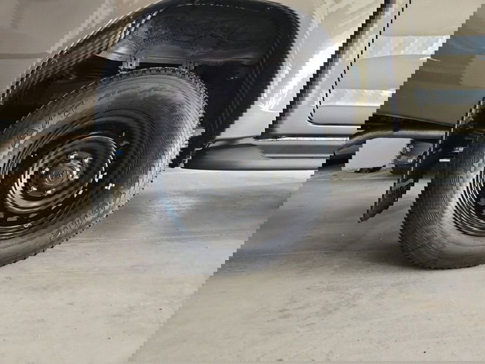 Toyota Hilux nuova a Vicenza (6)