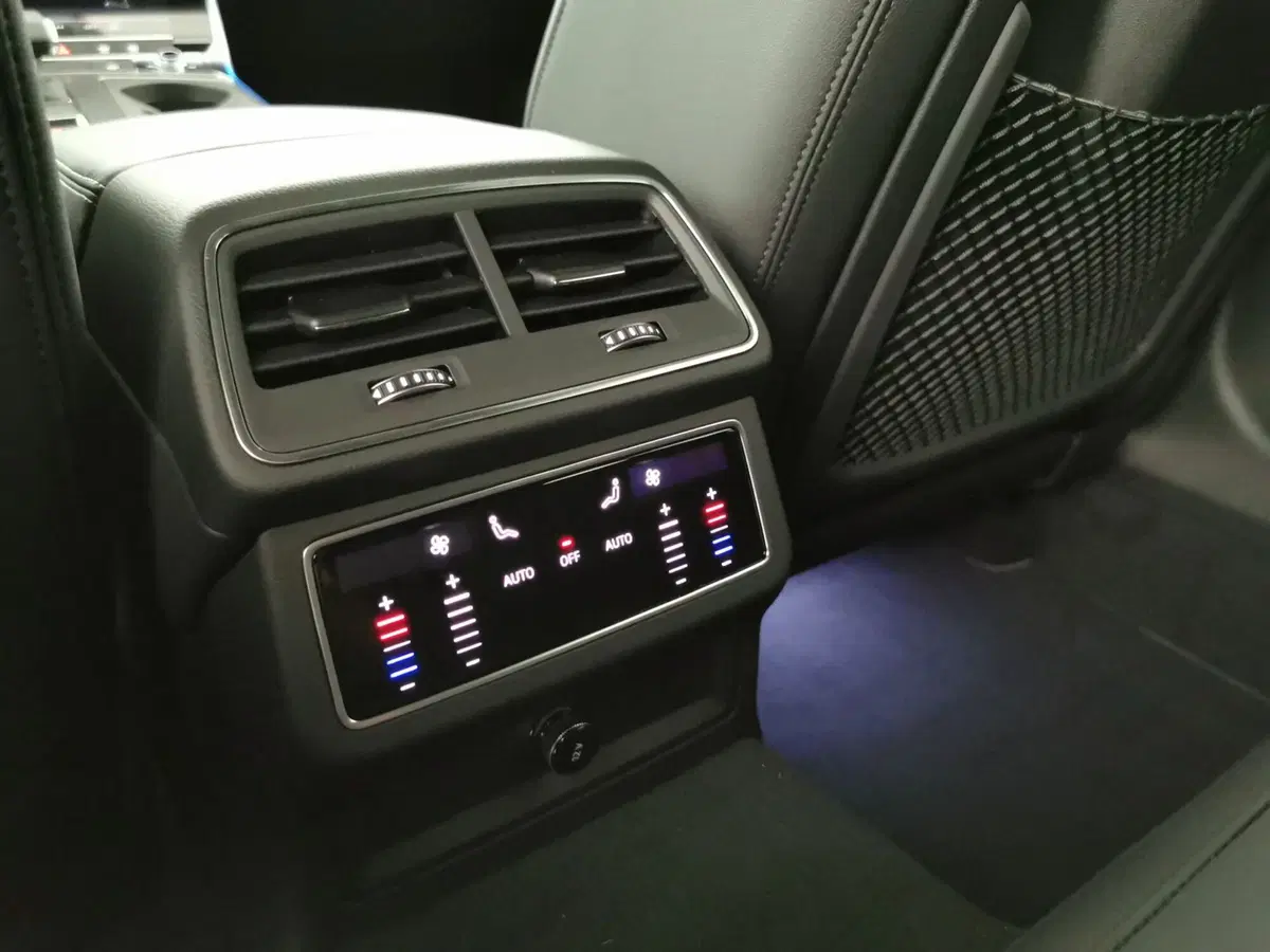 Audi A6 Avant nuova a Chieti (16)