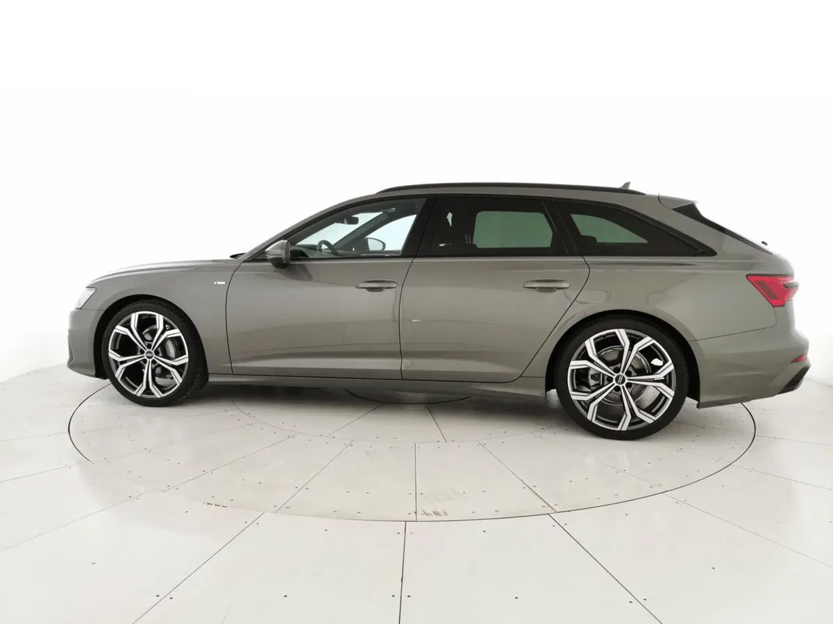 Audi A6 Avant nuova a Chieti (2)