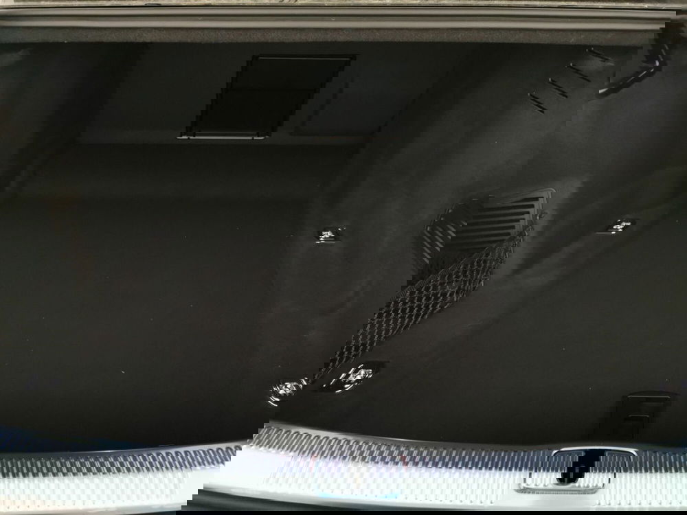 Audi A8 nuova a Chieti (7)