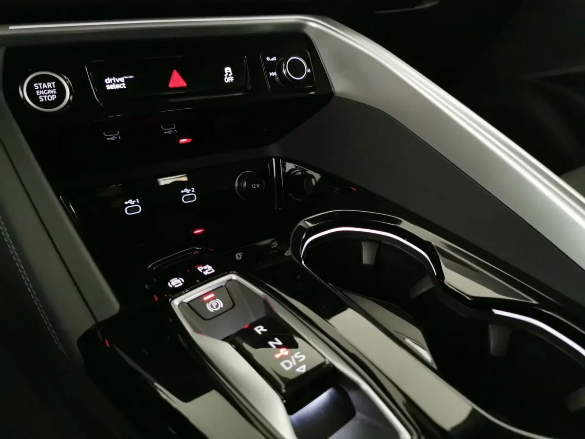 Audi Q5 nuova a Chieti (12)