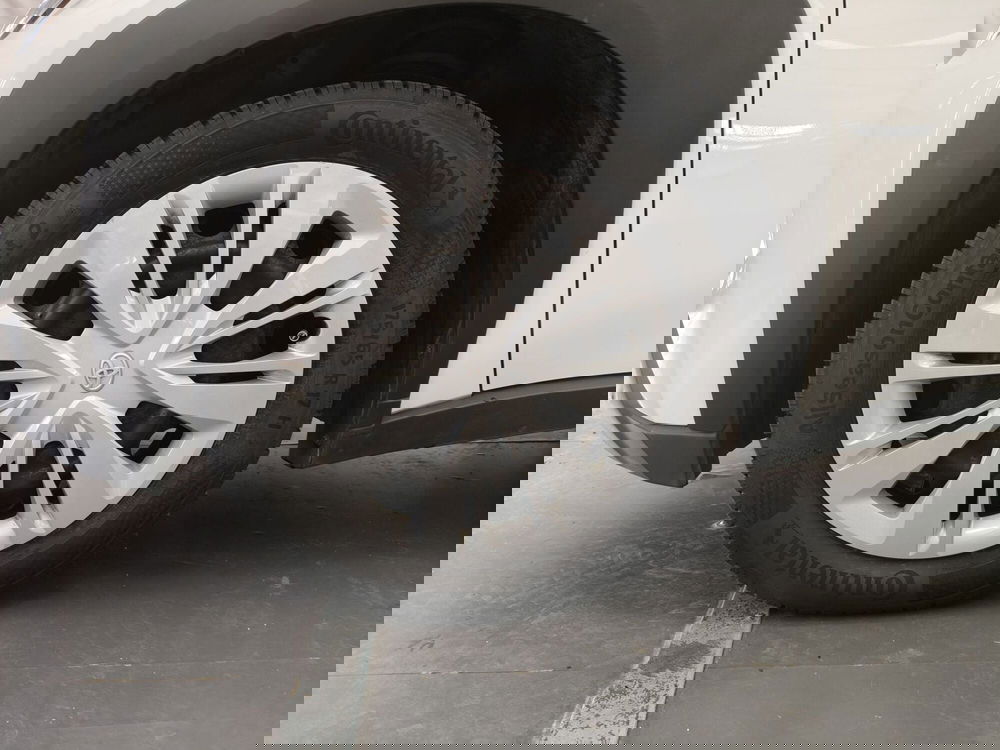 Toyota Aygo X usata a Roma (17)