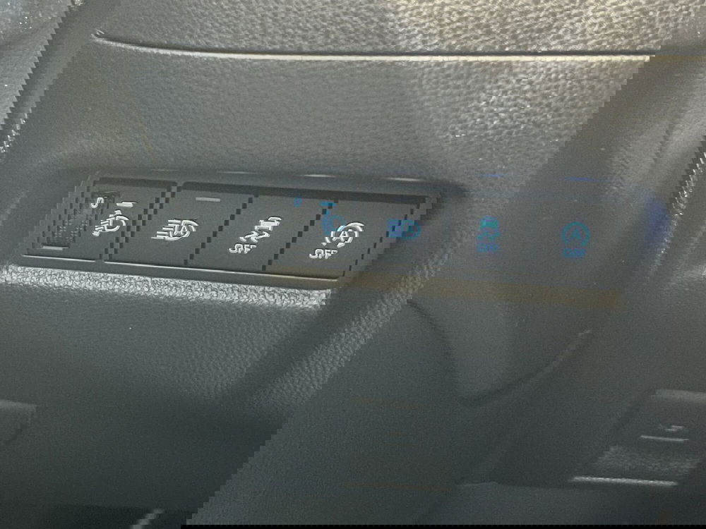 Toyota Aygo X nuova a Bologna (18)