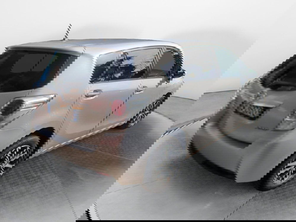 Toyota Verso usata a Bologna (6)