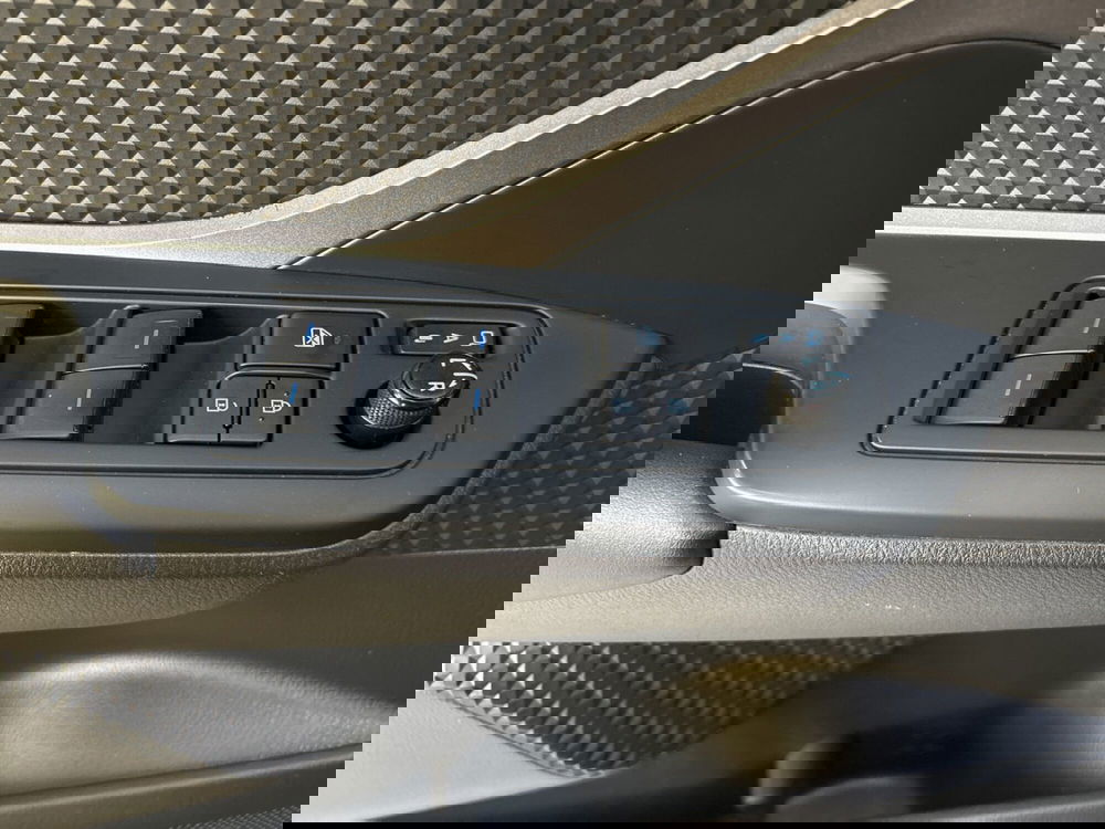 Toyota Toyota C-HR usata a Bologna (16)