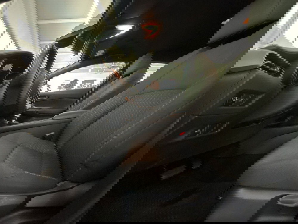Toyota Toyota C-HR usata a Bologna (8)