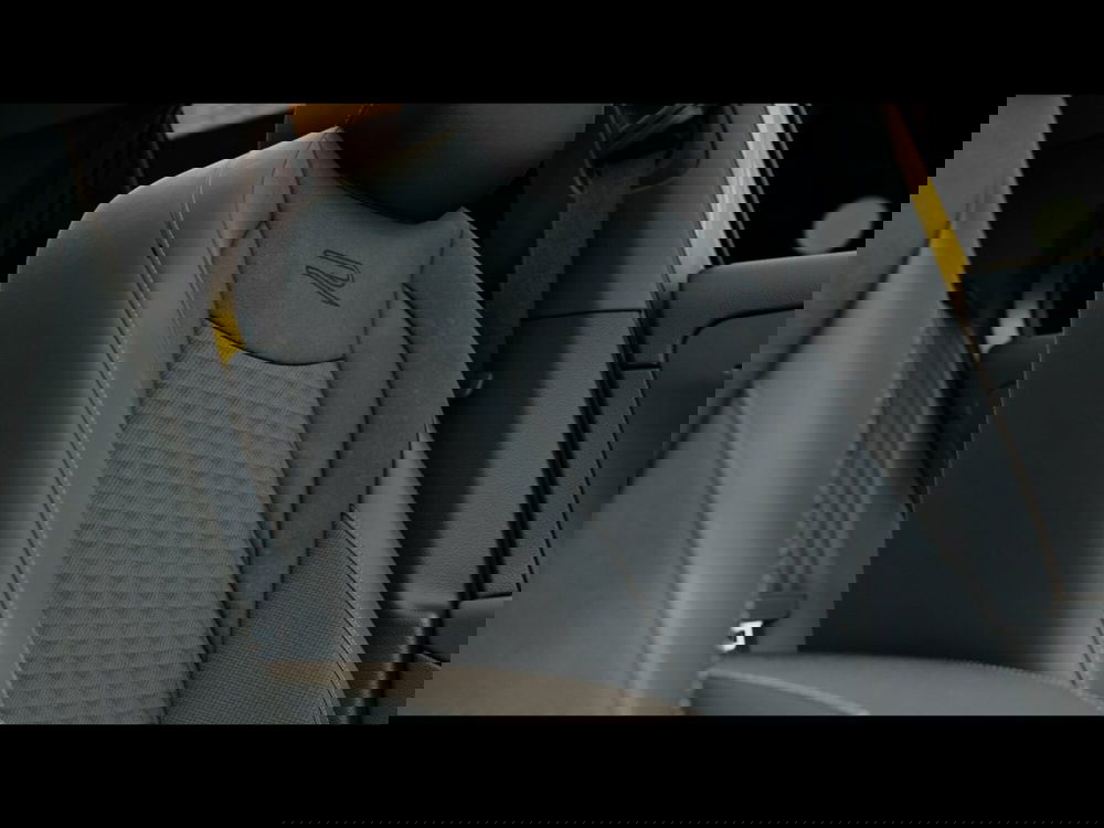 Volkswagen T-Roc nuova a Livorno (7)