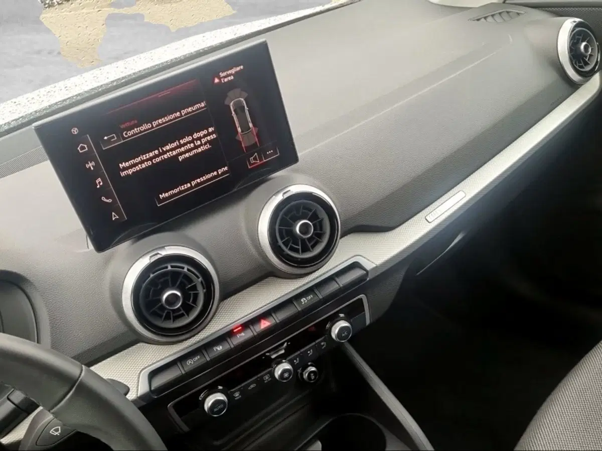 Audi Q2 usata a Firenze (14)