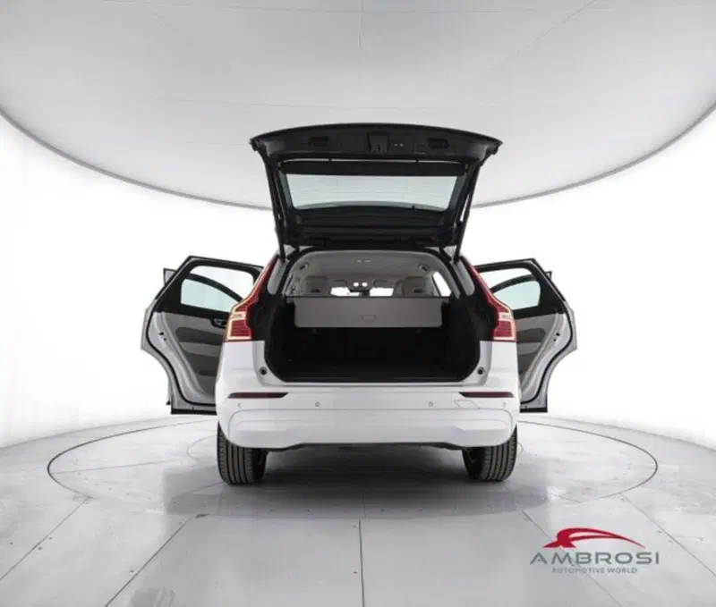Volvo XC60 usata a Perugia (7)