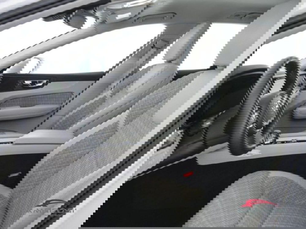 Volvo XC60 usata a Perugia (9)