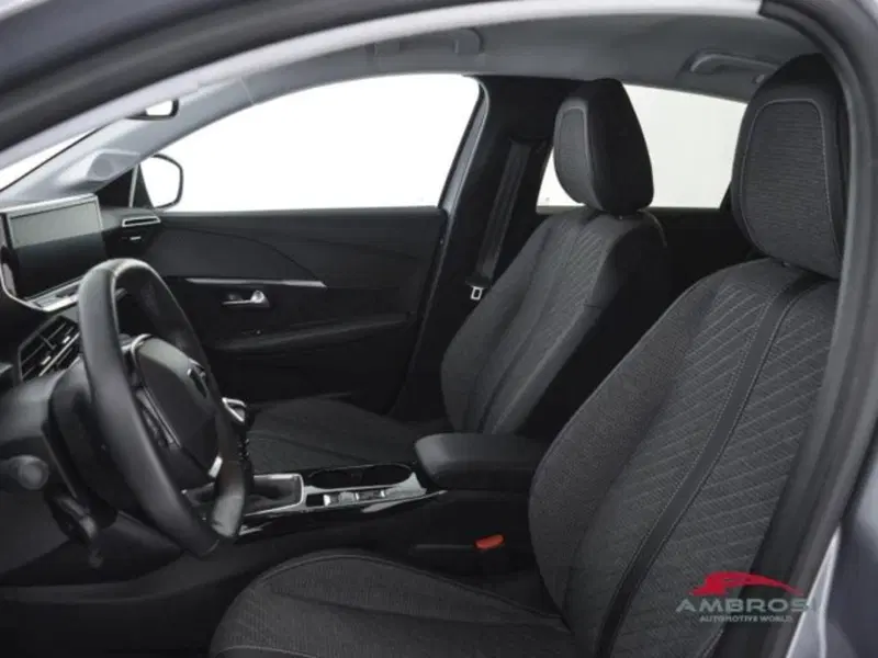 Peugeot 208 usata a Perugia (9)