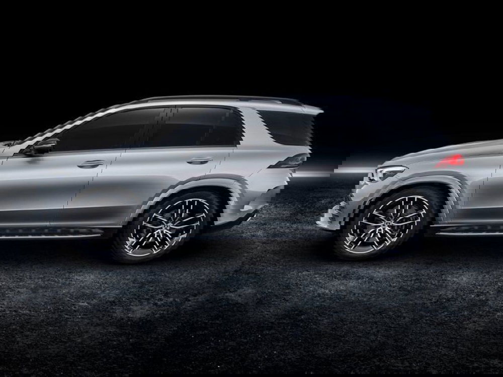 Mercedes-Benz GLE SUV nuova a Siena (11)