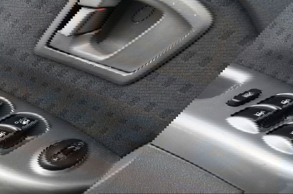 Kia Carens usata a Pordenone (11)