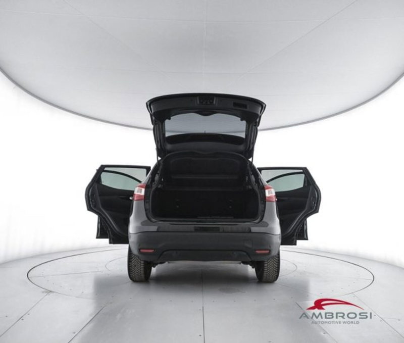 Nissan Qashqai usata a Perugia (7)