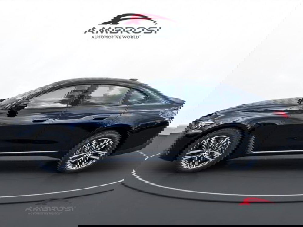 BMW i4 usata a Perugia (6)