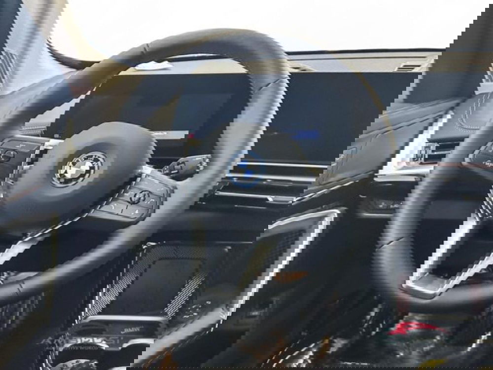 BMW iX1 usata a Perugia (11)