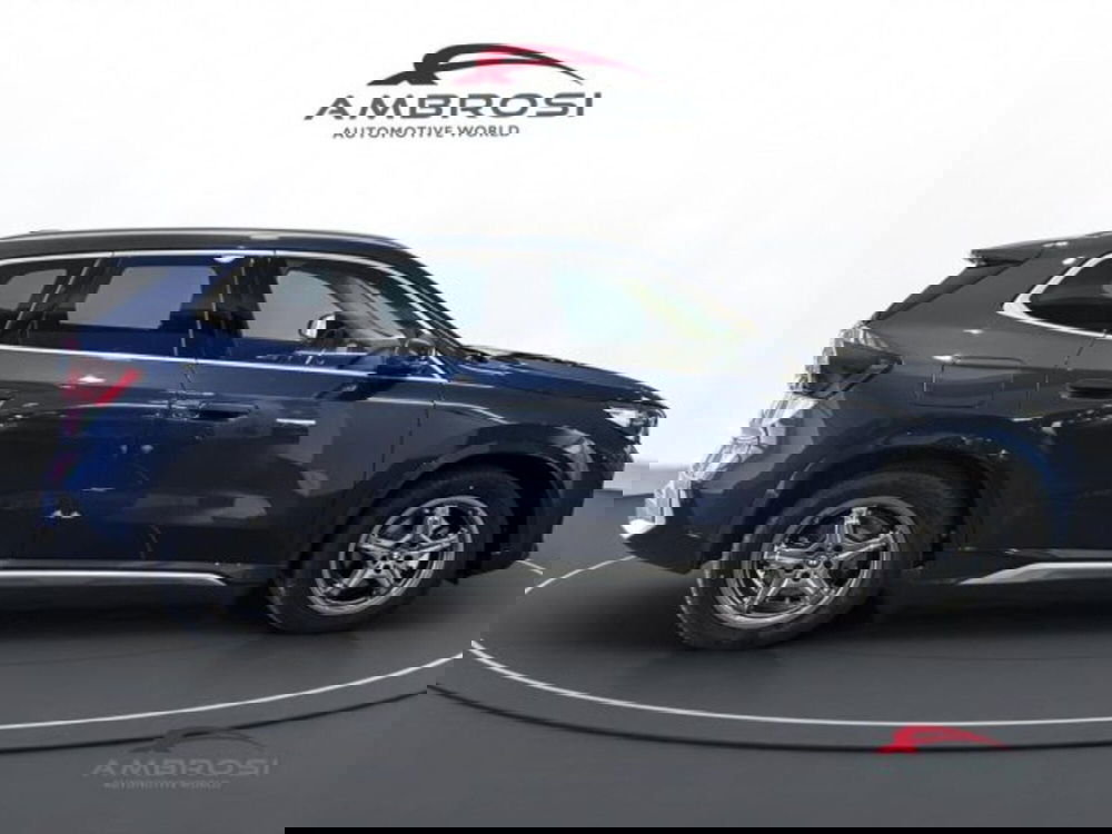 BMW iX1 usata a Perugia (5)