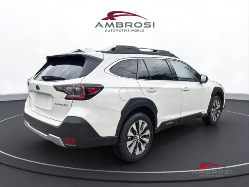 Subaru Outback nuova a Perugia (3)