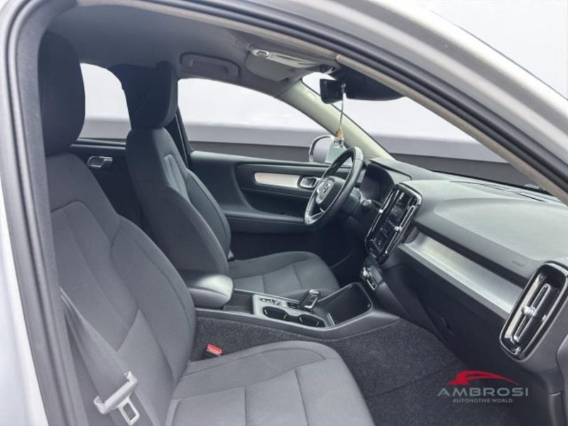 Volvo XC40 usata a Perugia (11)