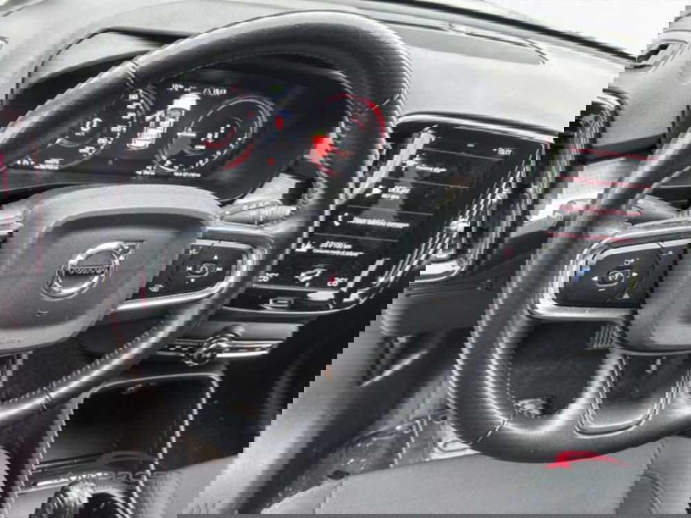 Volvo XC40 usata a Perugia (13)