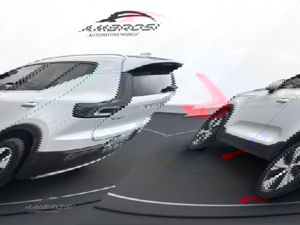 Volvo XC40 usata a Perugia (4)